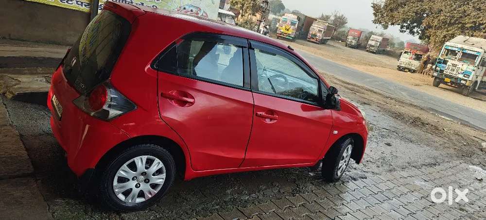 Honda Brio 2013 Petrol Well Maintained