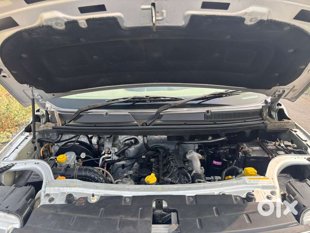 Mahindra Tuv 300 Plus P8, 2019, Diesel