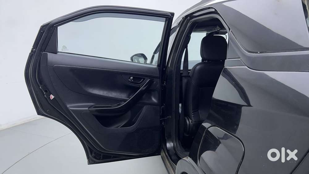 Tata Nexon 1.2 Revotron Xz Plus (o) Dark Edition, 2022, Petrol