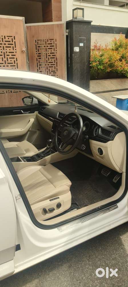 Skoda Superb Lk 1.8 Tsi At, 2019, Petrol