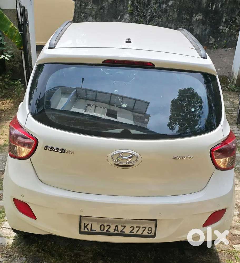 Hyundai Grand I10 Sportz Well Maintained And In Excellent Condition.