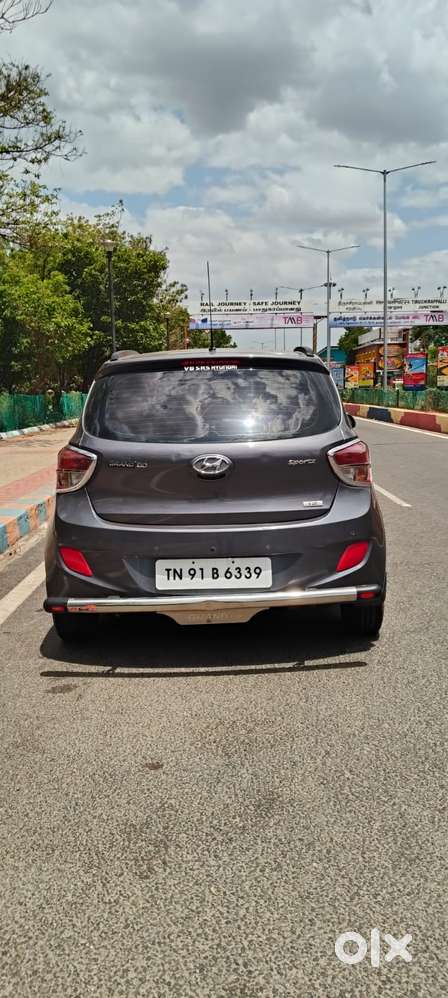Hyundai Grand I10 Sportz, 2017, Petrol