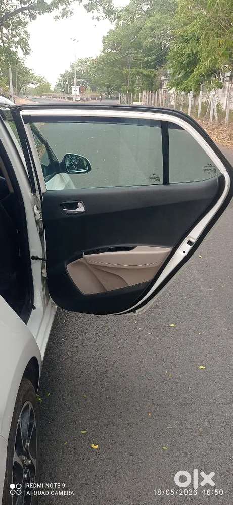 Hyundai Grand I10 2017 Diesel 92000 Km Driven