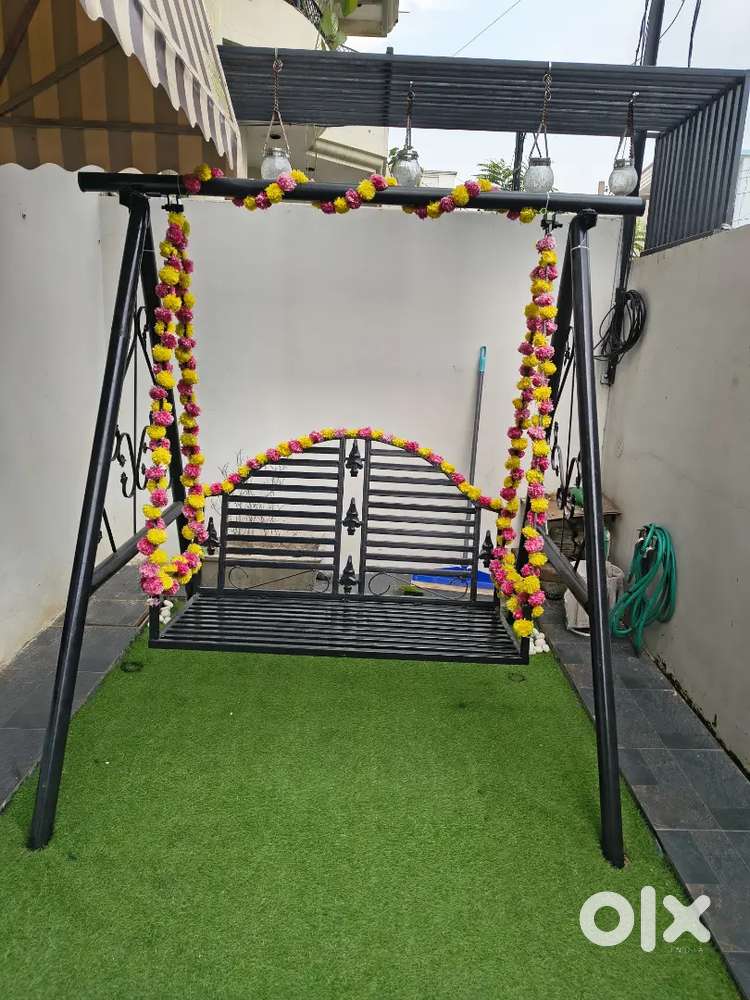 Solid iron jhula