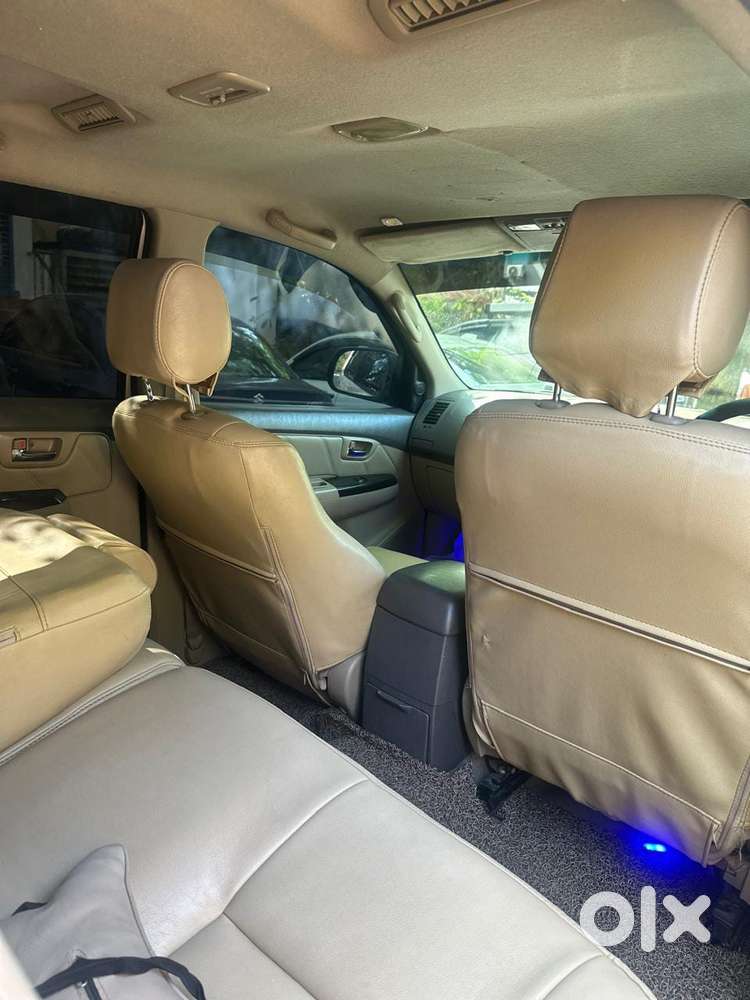 Toyota Fortuner 3.0 4x4 Manual, 2012, Diesel
