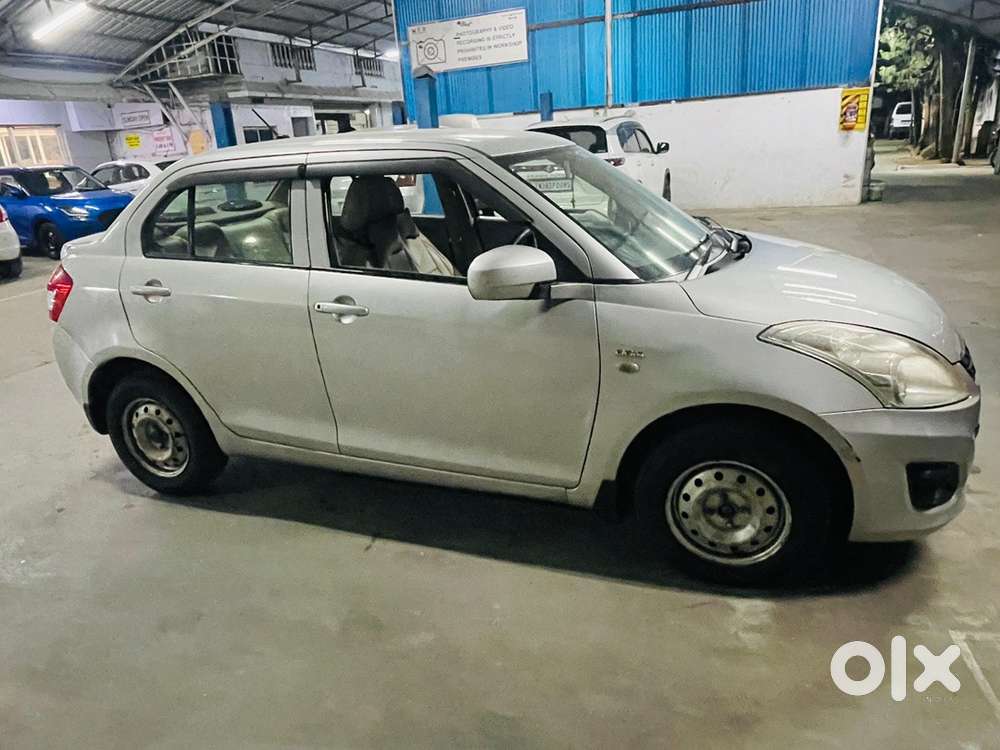 Mariti Suzuki Swift Dzire 2013 Diesel Direct Owner