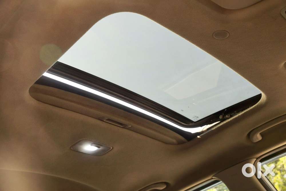 Hyundai Venue Sx (o) Mt 1.0 Turbo Dual Tone, 2021, Petrol