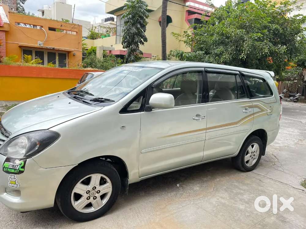 Toyota Innova Gx Petrol 2005 Year With Valid Fc Till 2031