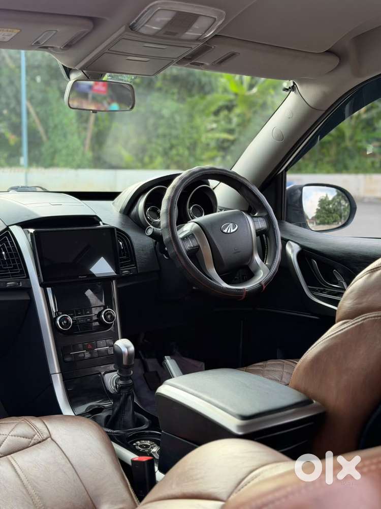 Mahindra Xuv500 W7, 2020, Diesel