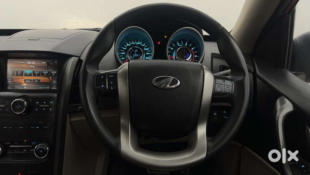 Mahindra Xuv500 W10 At, 2017, Diesel