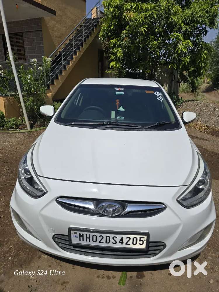 Hyundai Verna 1.6 Crdi - Sx – 2014 – Diesel
