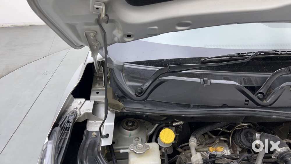 Nissan Magnite 1.0 Xv Premium Turbo Cvt, 2022, Petrol