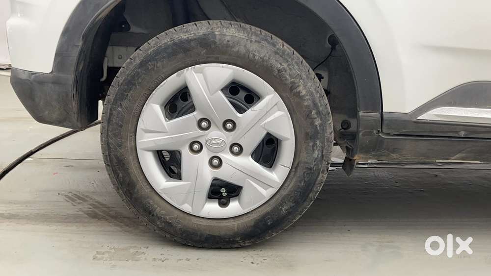 Hyundai Venue 1.2 S Plus, 2021, Petrol