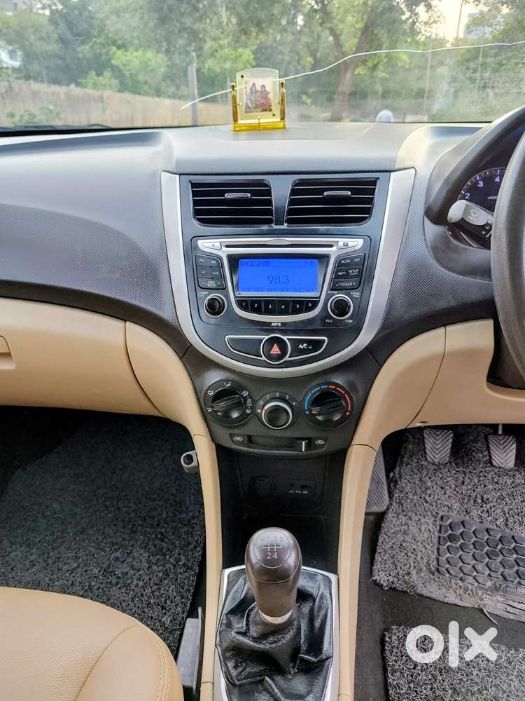 Hyundai Verna 1.4 Vtvt, 2013, Petrol