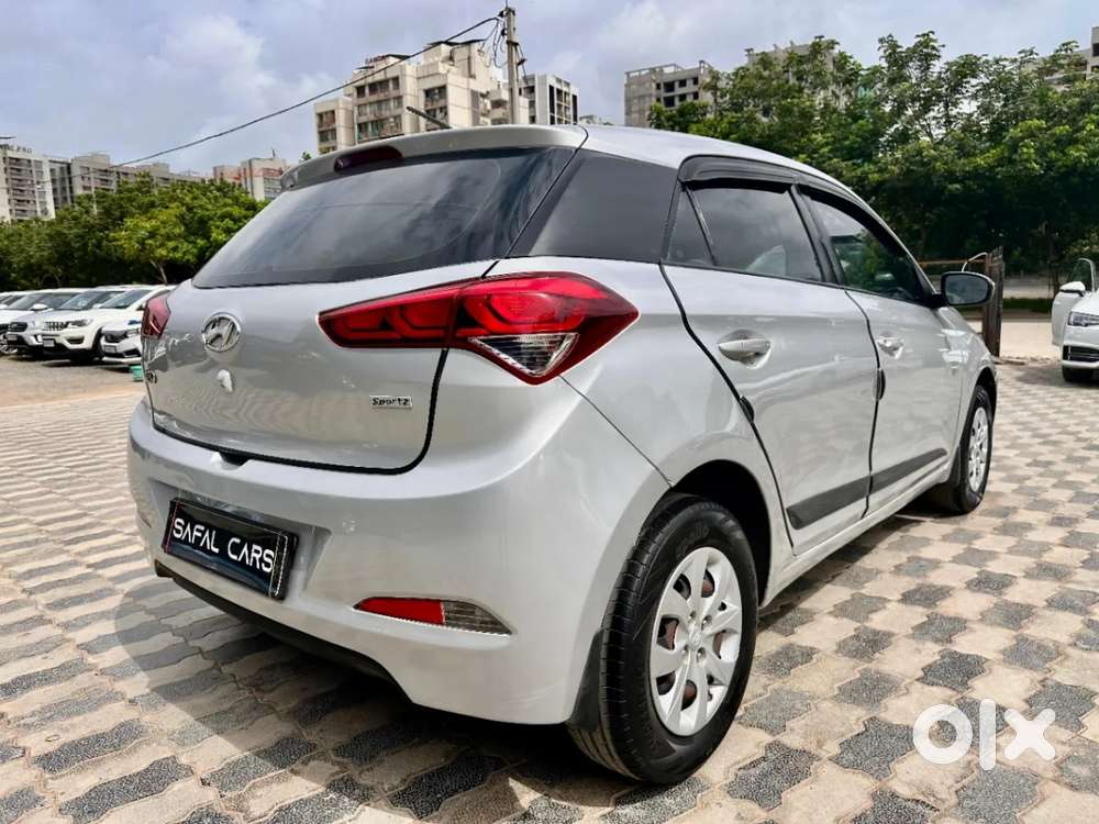 Hyundai Elite I20 Sportz (o) 1.4, 2015, Diesel