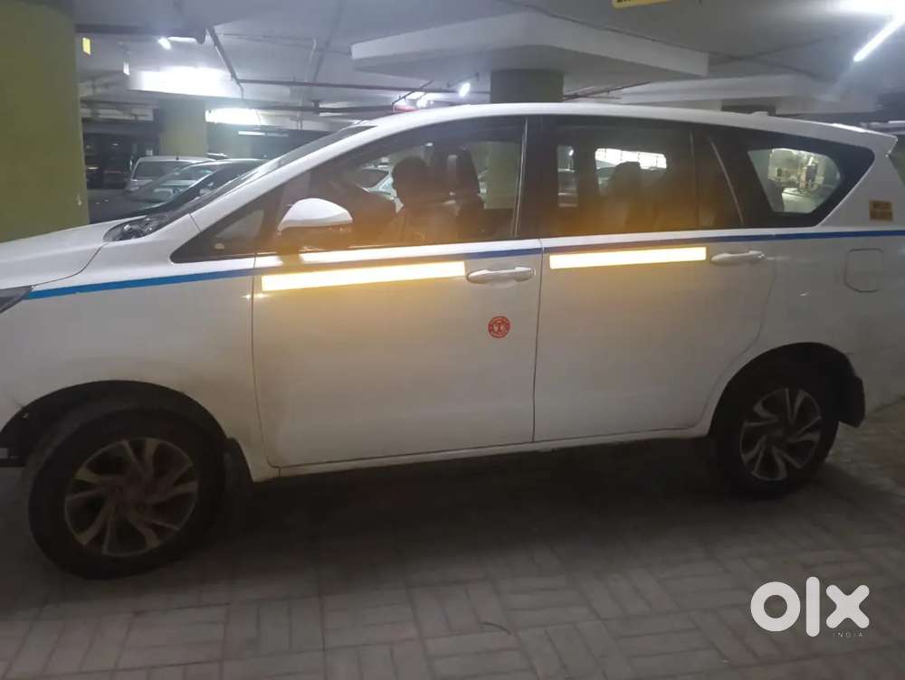 Toyota Innova Crysta 2022 Petrol Manual