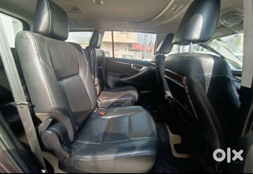 Toyota Innova Crysta 2.4 Zx Mt, 2017, Diesel