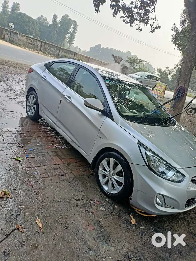 Hyundai Verna 2012 Diesel 99000 Km Driven
