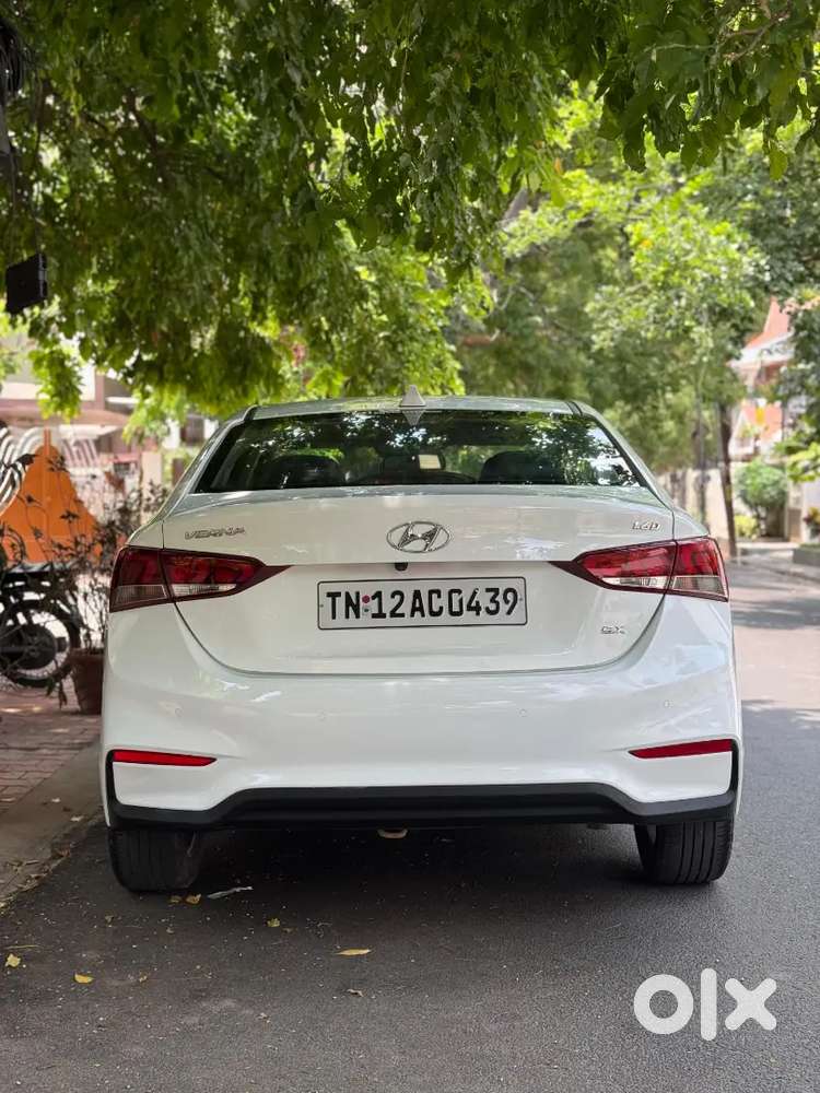 Hyundai Verna 1.6 Diesel Top End