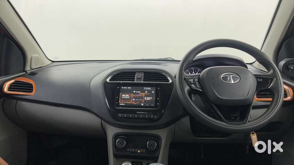 Tata Tiago 1.2 Revotron Xz Plus Dual Tone, 2018, Petrol