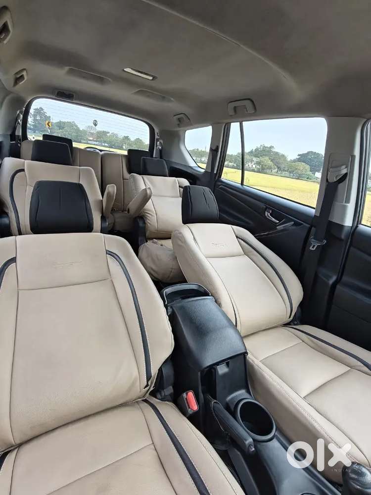 Toyota Innova Crysta 2.4 G (diesel)  67,000 Km