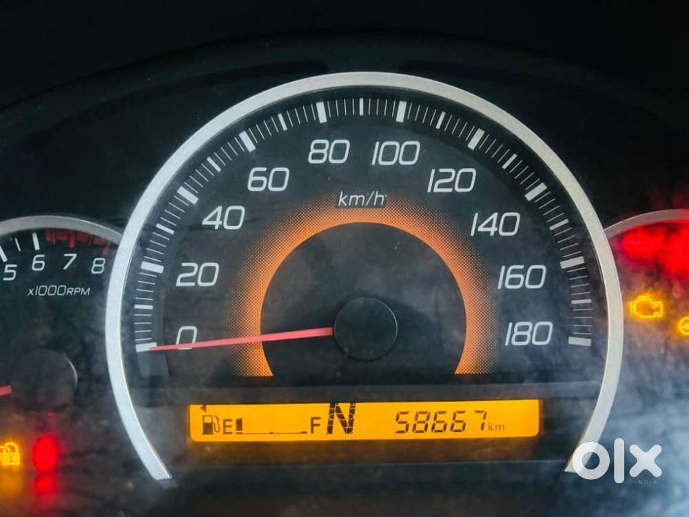 Maruti Suzuki Wagon R 1.0 Vxi Amt, 2016, Petrol