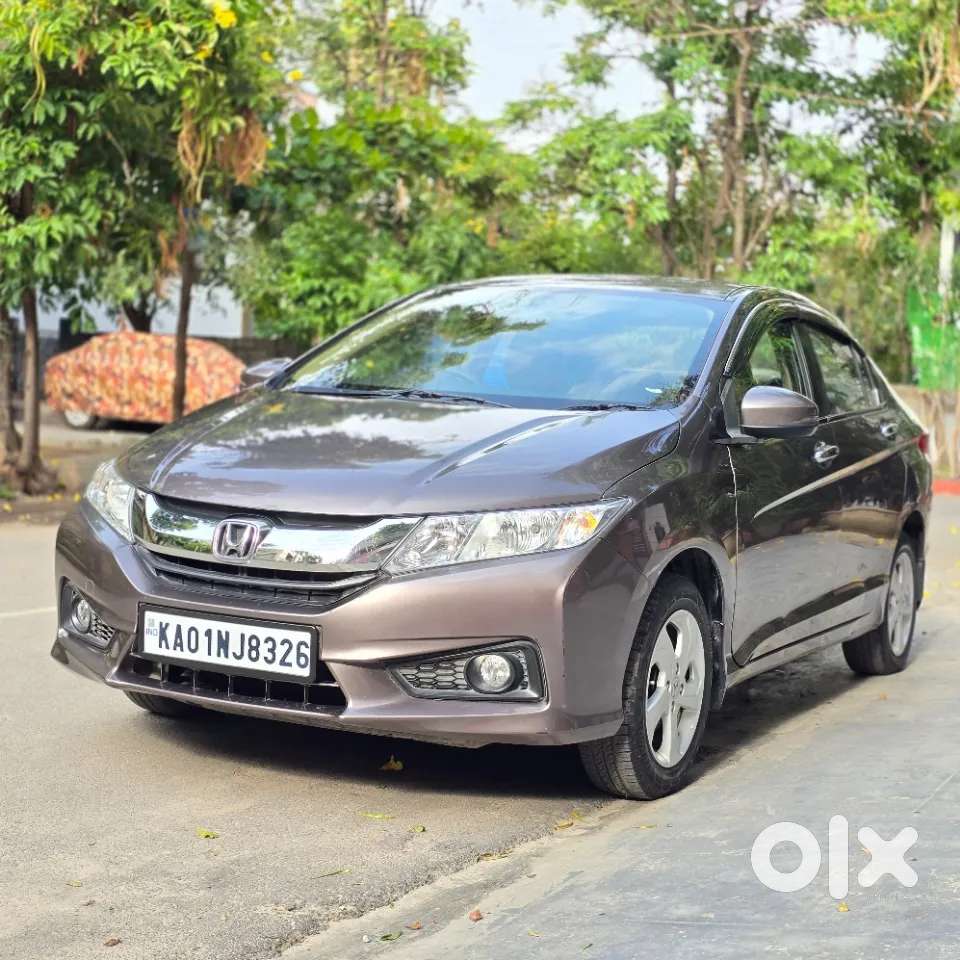 Honda City 1.5 V 4th Gen I-vtec Mt, 2016, Petrol