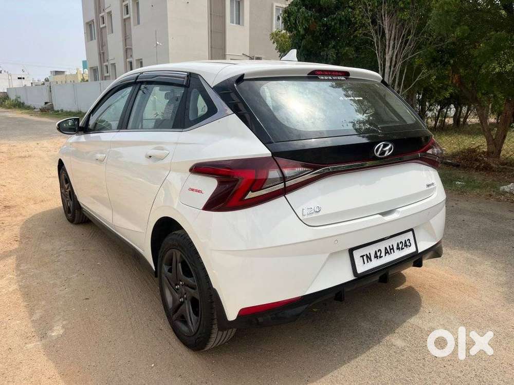 Hyundai I20 Sportz 1.2 Mt Dual Tone, 2021, Diesel