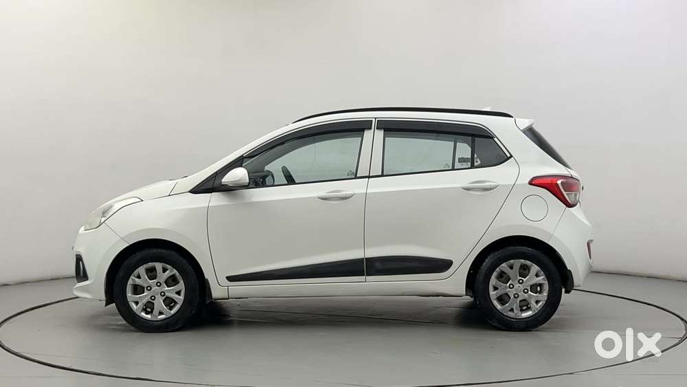 Hyundai Grand I10 1.2 Kappa Sportz, 2015, Petrol