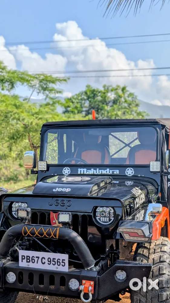 Mahindra Jeep 2000 Diesel 50000 Km Driven