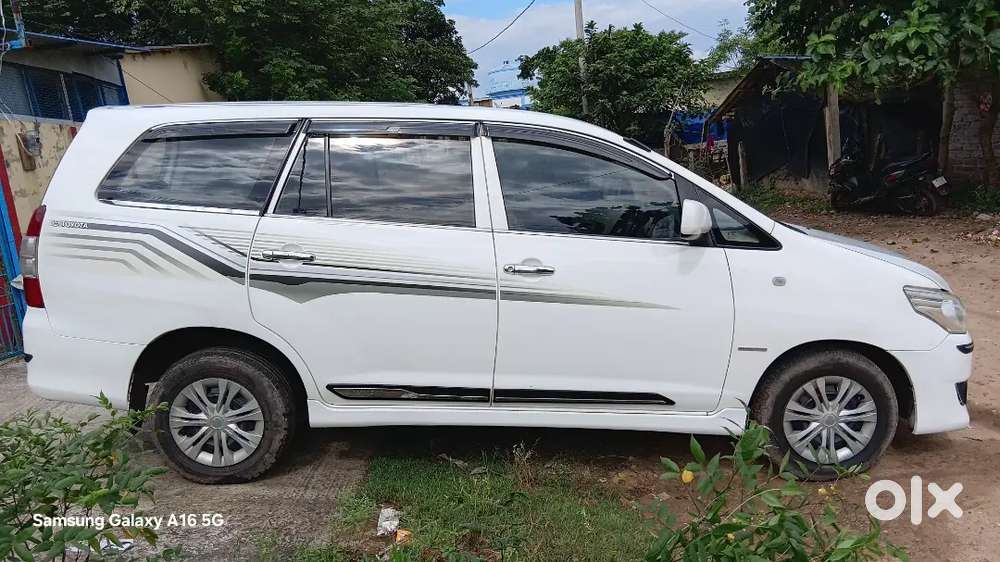 Toyta Innova