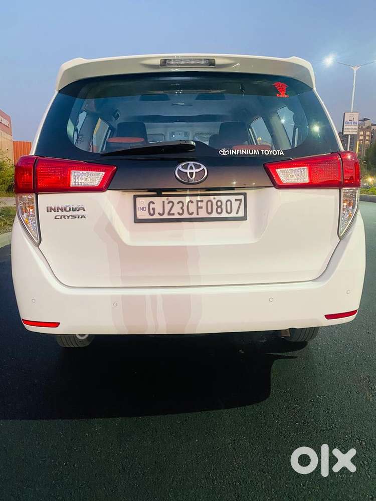 Toyota Innova Crysta 2.4 G Mt 7 Str, 2023, Diesel