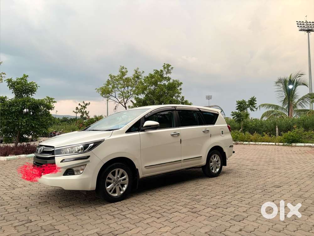 Toyota Innova Crysta Diesel 2018