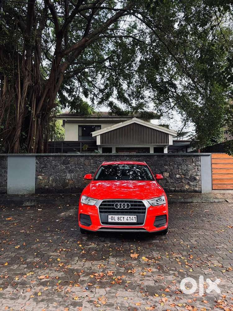 Audi Q3 Manual Neat & Well Maintained