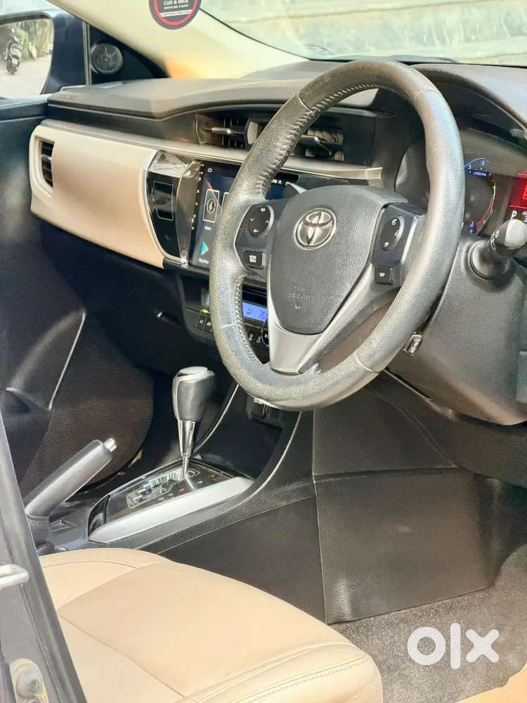 Toyota Corolla Altis 2016 Petrol Well Maintained