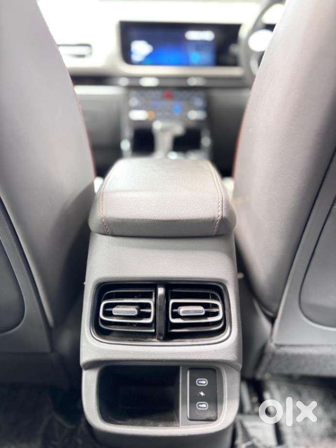 Hyundai Creta 1.5 Sx (o) Ivt Petrol, 2024