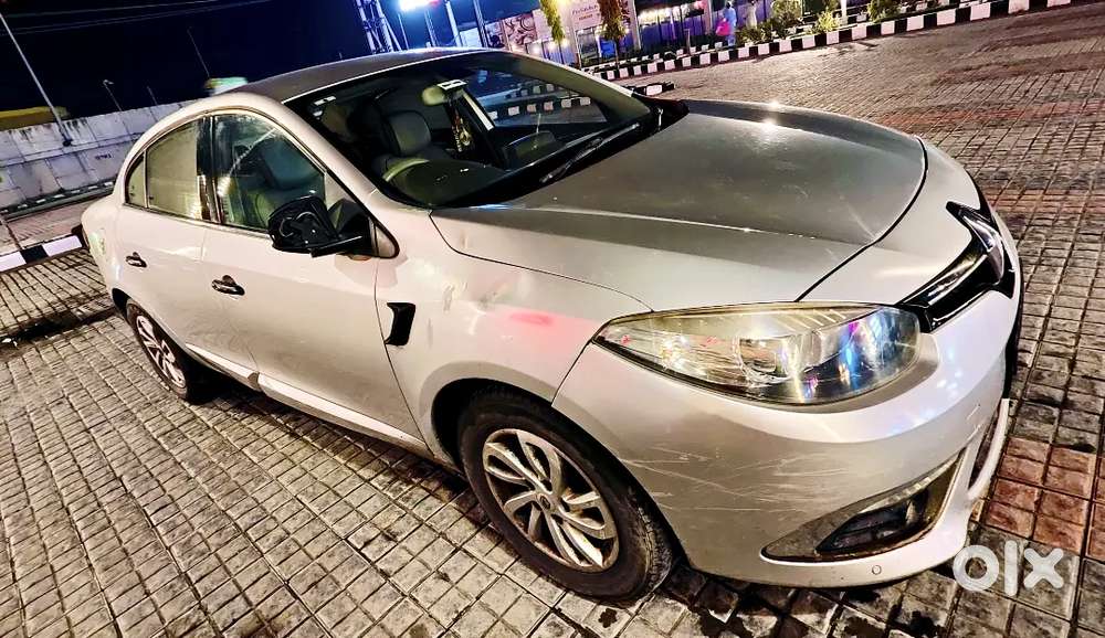 Renault Fluence Diesel E4 Top Variant Less Driven