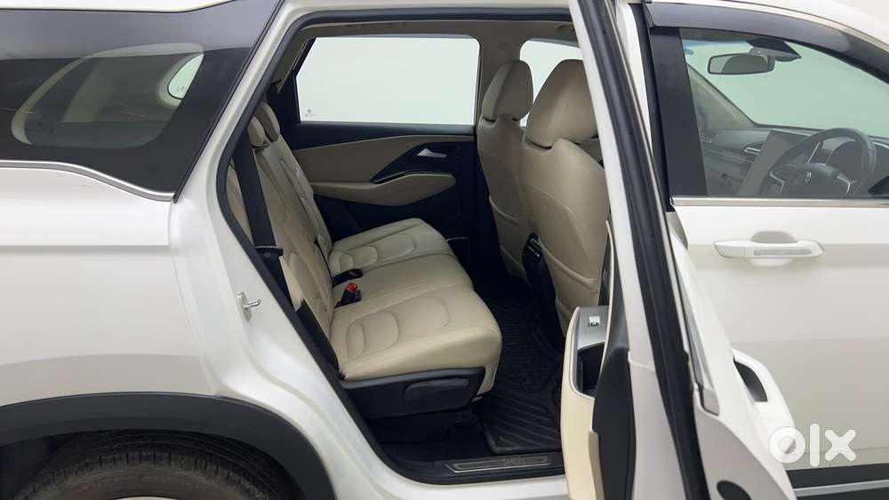 Mg Hector Sharp Pro 1.5 Turbo Cvt, 2023, Petrol