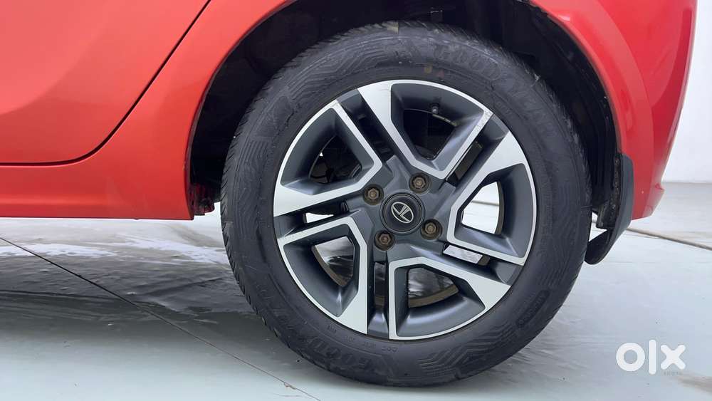 Tata Tiago Xza Plus Dual Tone, 2020, Petrol