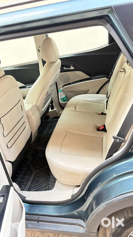 Mahindra Xuv300 W8 (o)diesel Manual 2020