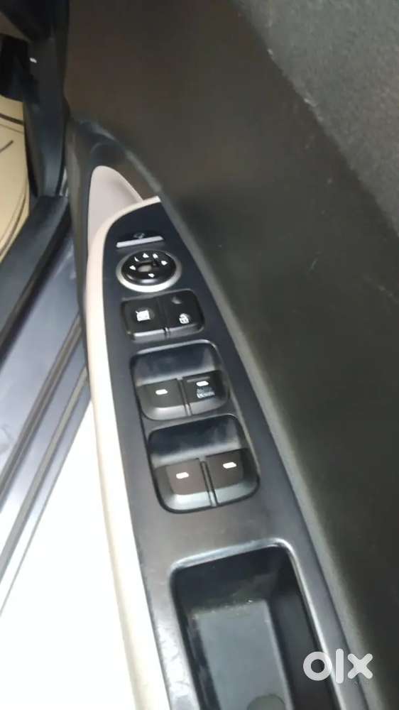 Hyundai Grand I10 2017 Petrol 38185 Km Driven