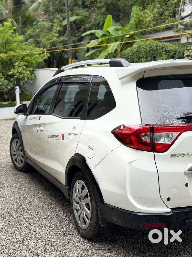 Honda Br-v Petrol Manual 2016