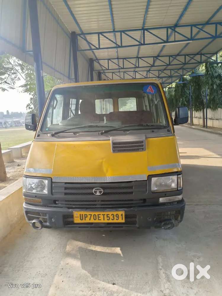 Tata Winger 2012