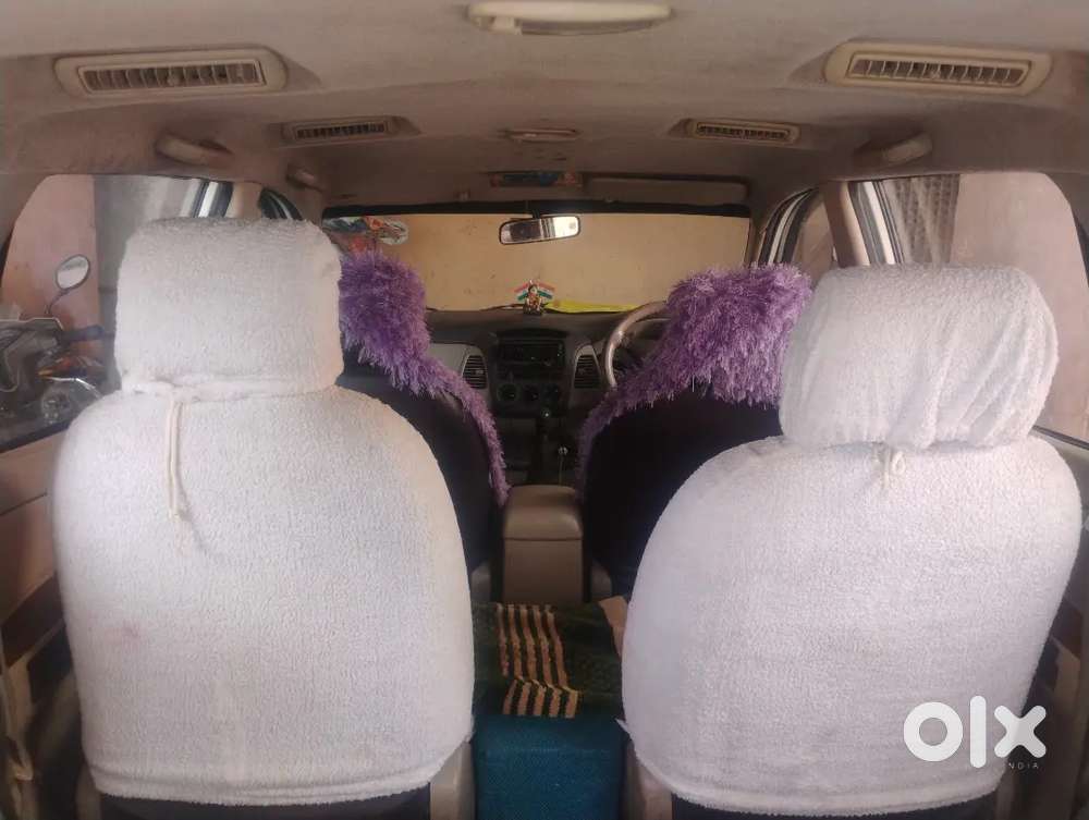 Toyota Innova 2010 Diesel Well Maintained