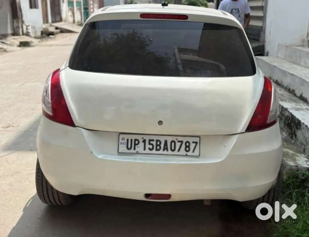 Maruti Suzuki Swift 2012 Rs