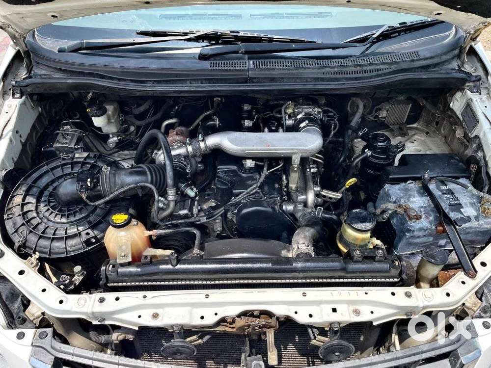 Toyota Innova 2.5 Gx 7 Seater Bs Iv, 2013, Diesel