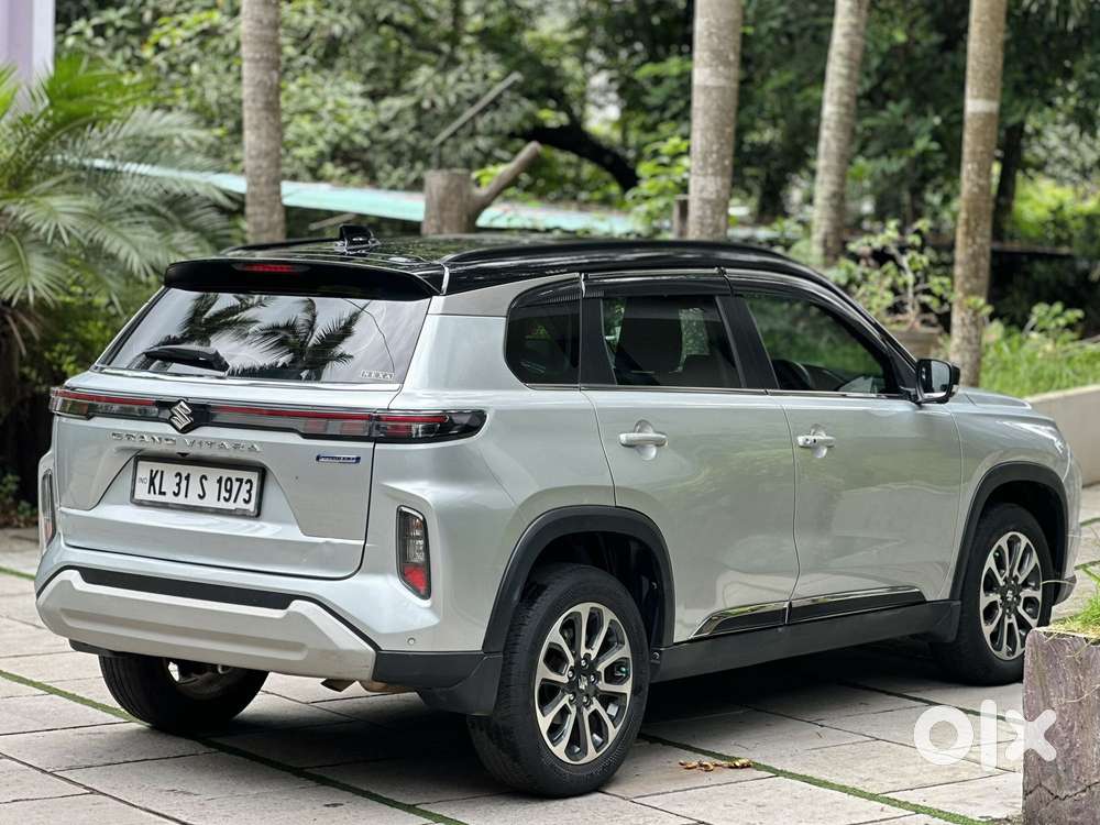 Maruti Suzuki Grand Vitara 1.5 Alpha Smart Hybrid, 2023, Petrol