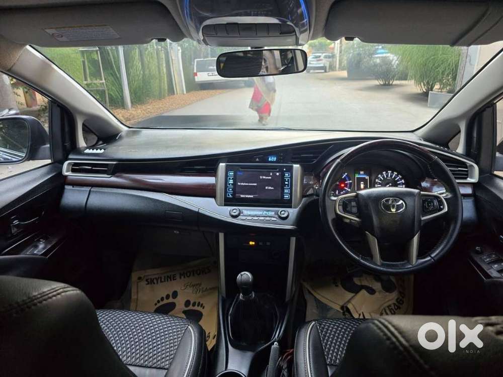 Toyota Innova Crysta 2.4 V 7 Str, 2017, Diesel