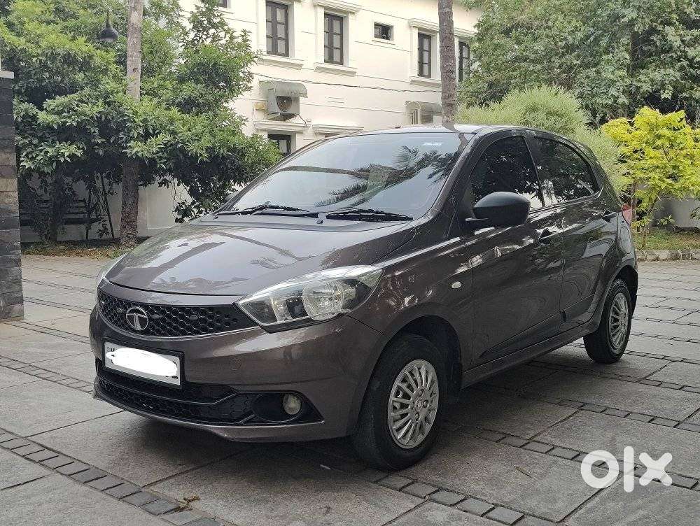 Tata Tiago Xe, 2019, Petrol