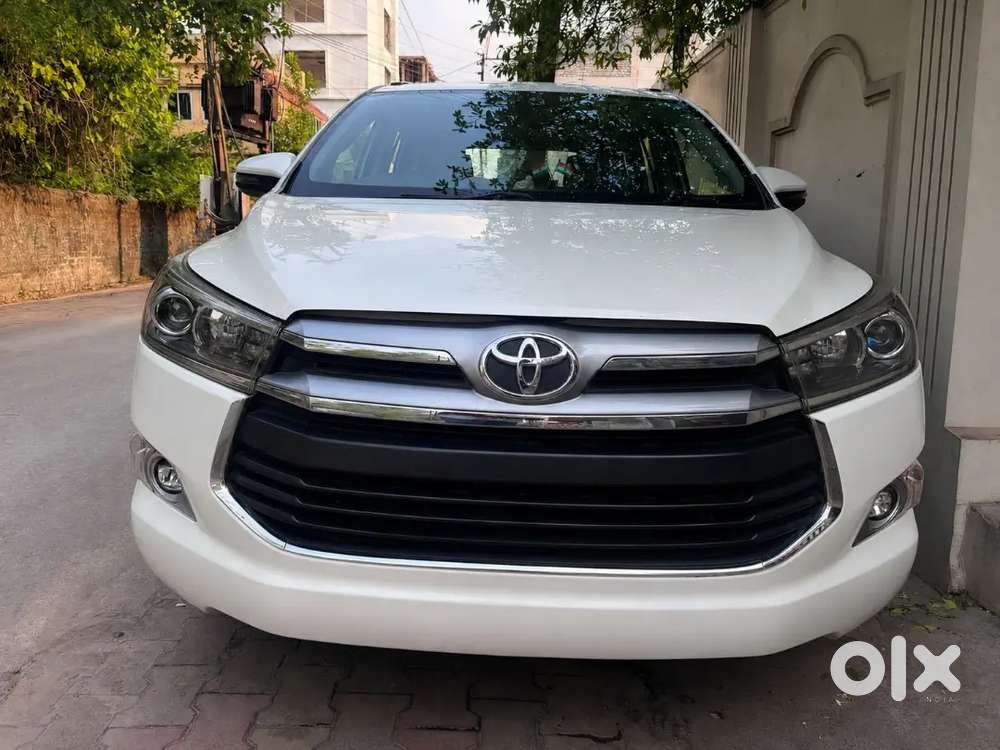 Innova Crysta 2.4 V Model 2020